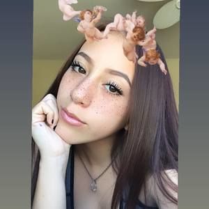 Meet your Posher, Brielle